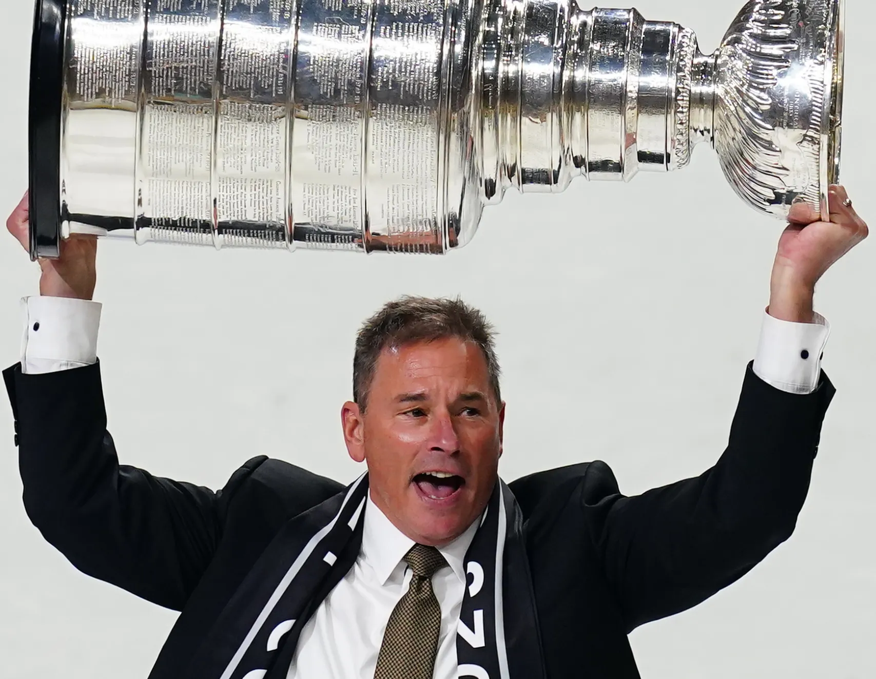 Golden Knights Fire Cassidy, Hire Tortorella