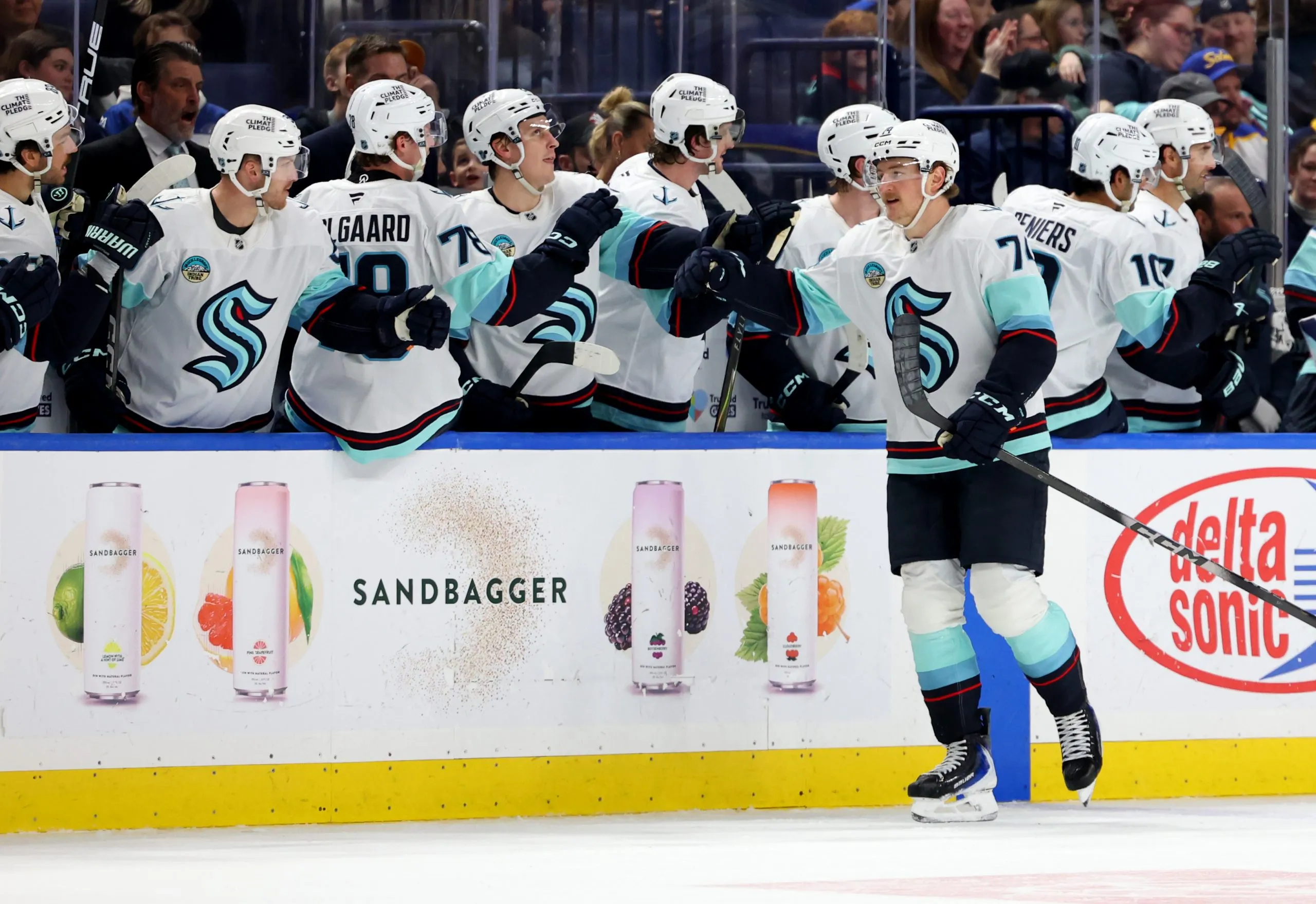 Kraken Cae Ante Sabres en Tanda de Penales: Análisis del Partido