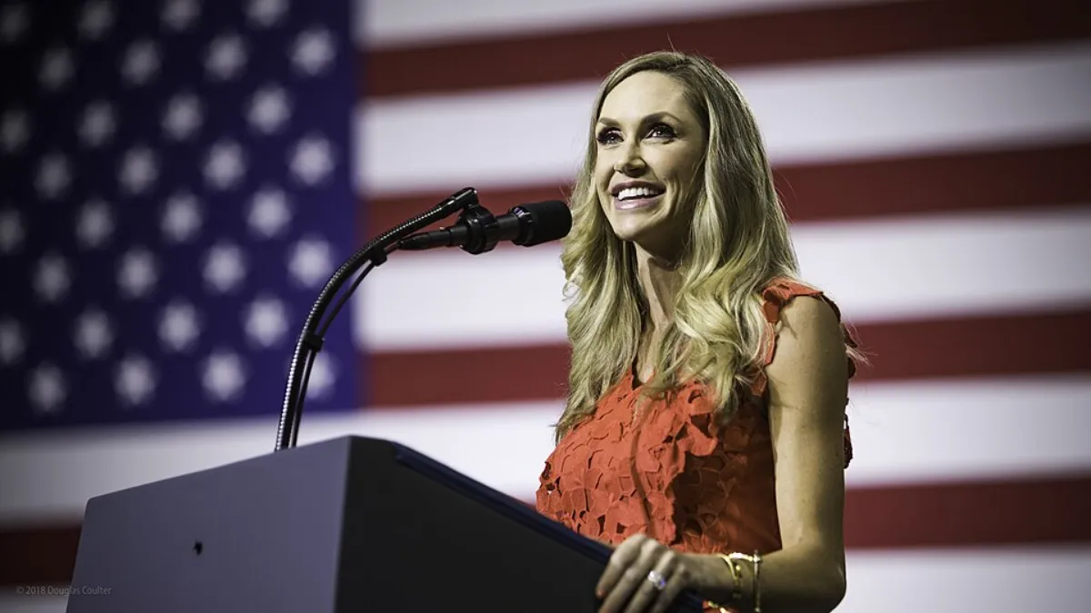 Lara Trump's 'Mar-a-Lago Face': Aesthetic Costs and Reactions