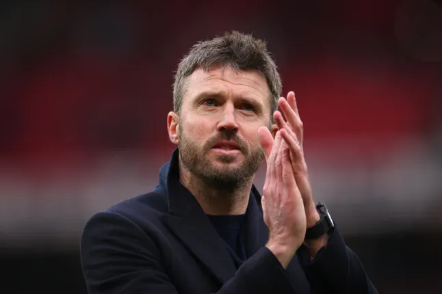 Beckham Surprised by Carrick's Success at Manchester United - Image 2 Beckham Surprised by Carrick's Success at Manchester United - Image 2