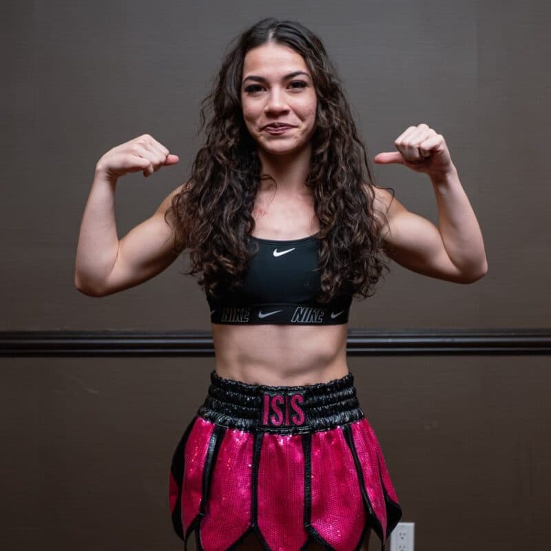 Isis Sio Recuerda el Último Momento Antes del KO y Revela su Futuro en el Boxeo - Image 1